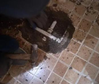 辽阳市卫生间漏水维修公司为您分享下卫生间渗水如何处理及注意事项