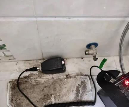 辽阳市屋顶漏水维修公司分享下卫生间漏水的危害及解决方法